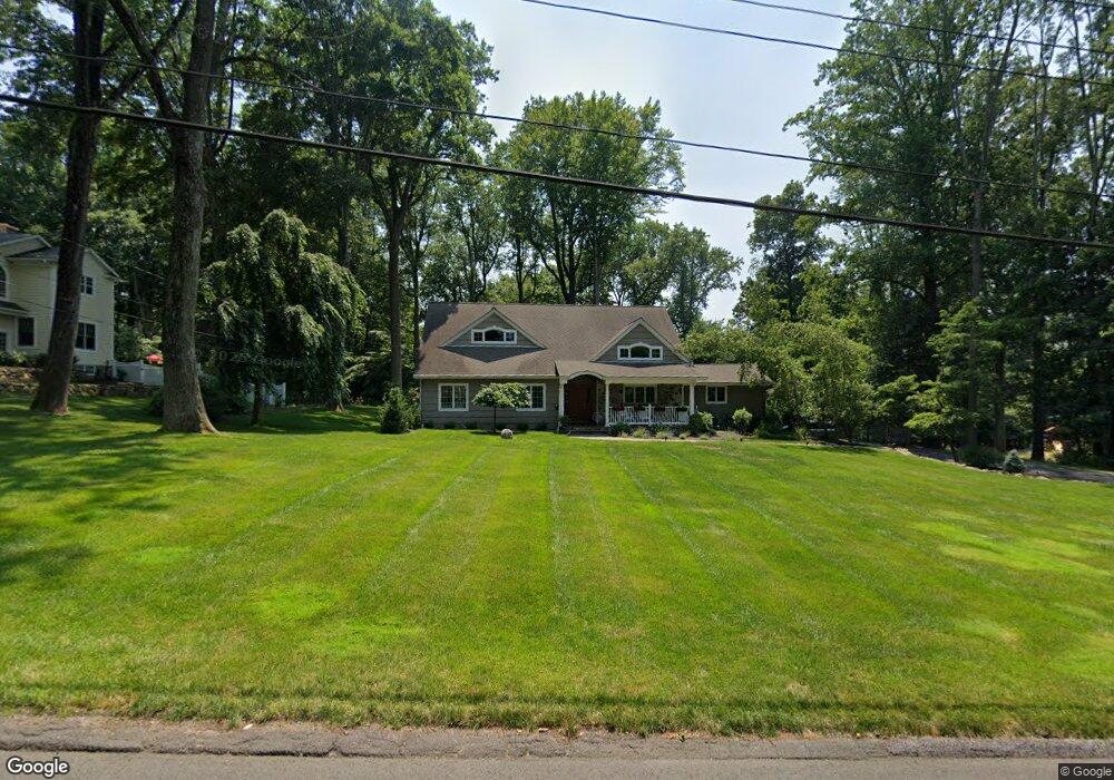 48 Echo Ridge Rd, Upper Saddle River, NJ 07458 - photo 1