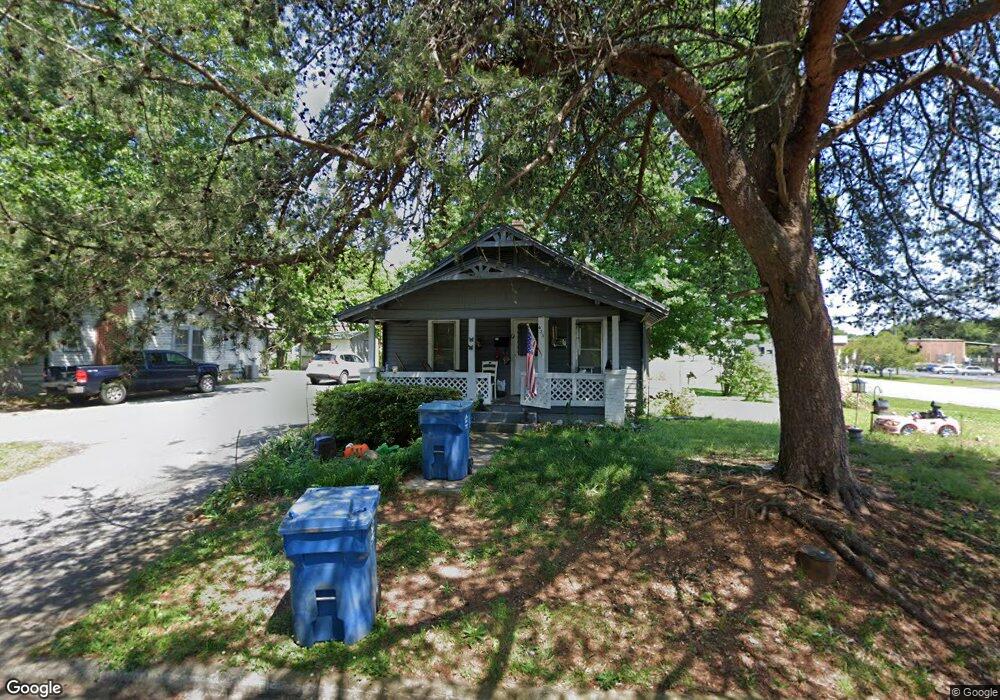 633 24th St SW, Hickory, NC 28602 - photo 1