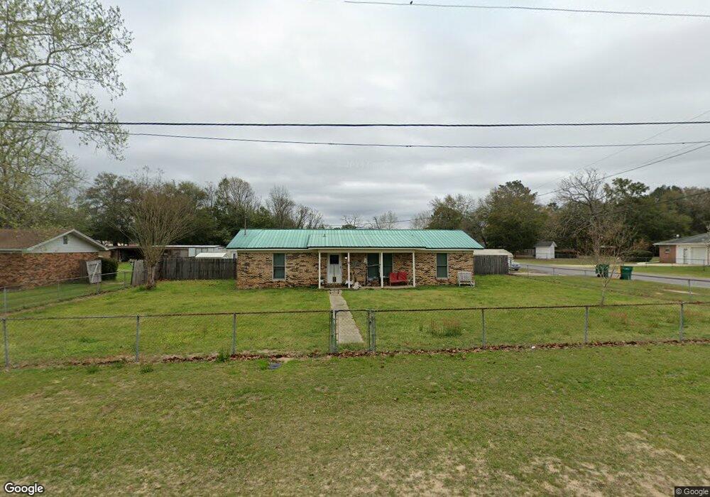 1304 Pinewood Ln, Crestview, FL 32539 - photo 1