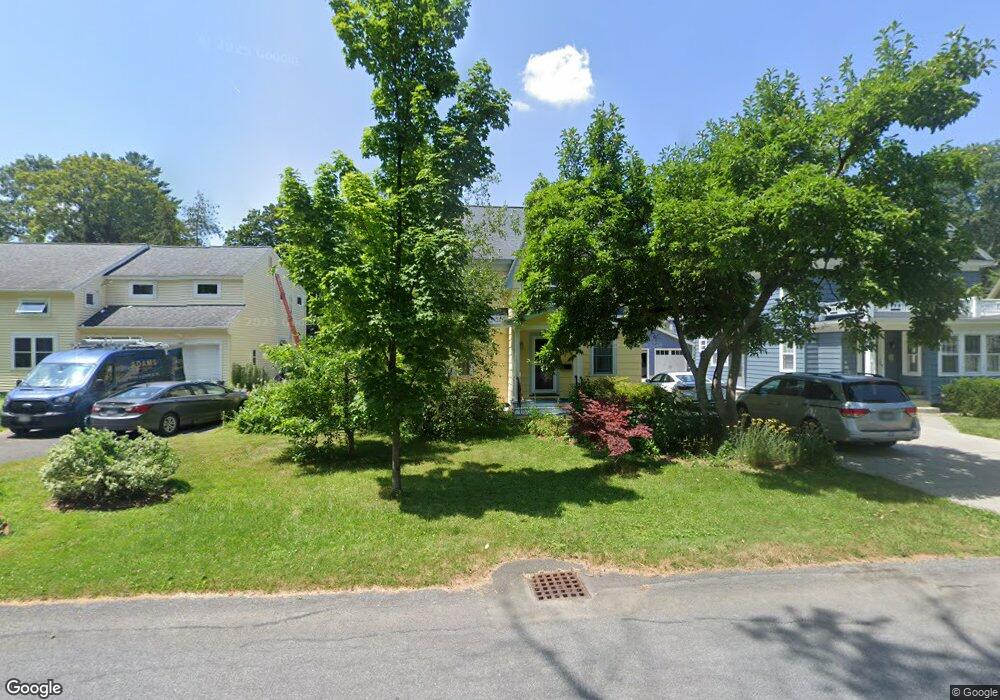 1471 Myron St, Schenectady, NY 12309 - photo 1