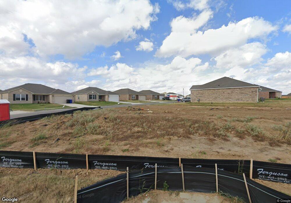 2914 S 13th Ct, Broken Arrow, OK 74012 - photo 1