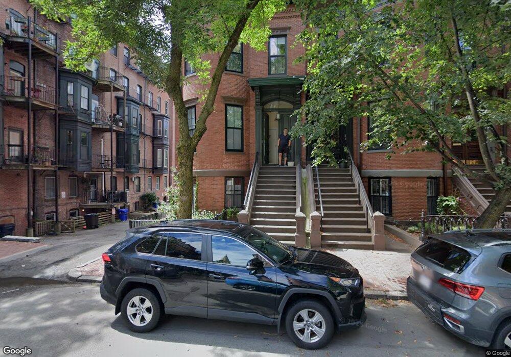 8 Greenwich Park unit 4, Boston, MA 02118 - photo 1