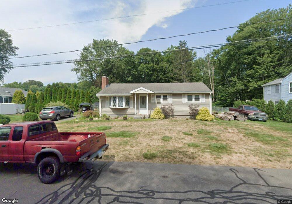 5 Cozy St, Enfield, CT 06082 - photo 1