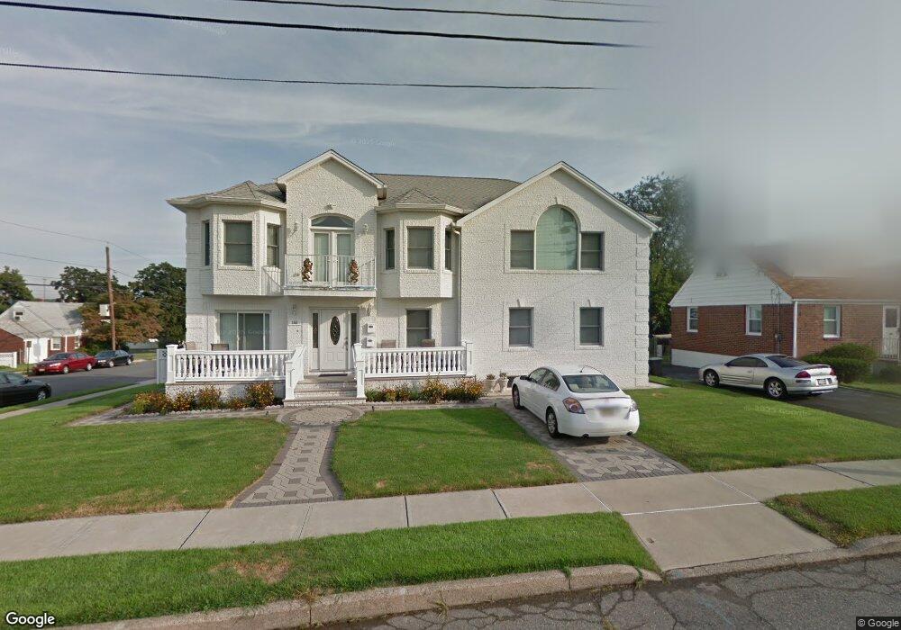 155 Philip Ave unit 1, Elmwood Park, NJ 07407 - photo 1