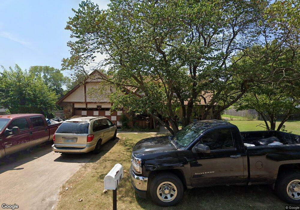 7922 Lariat Cir, Broken Arrow, OK 74014 - photo 1