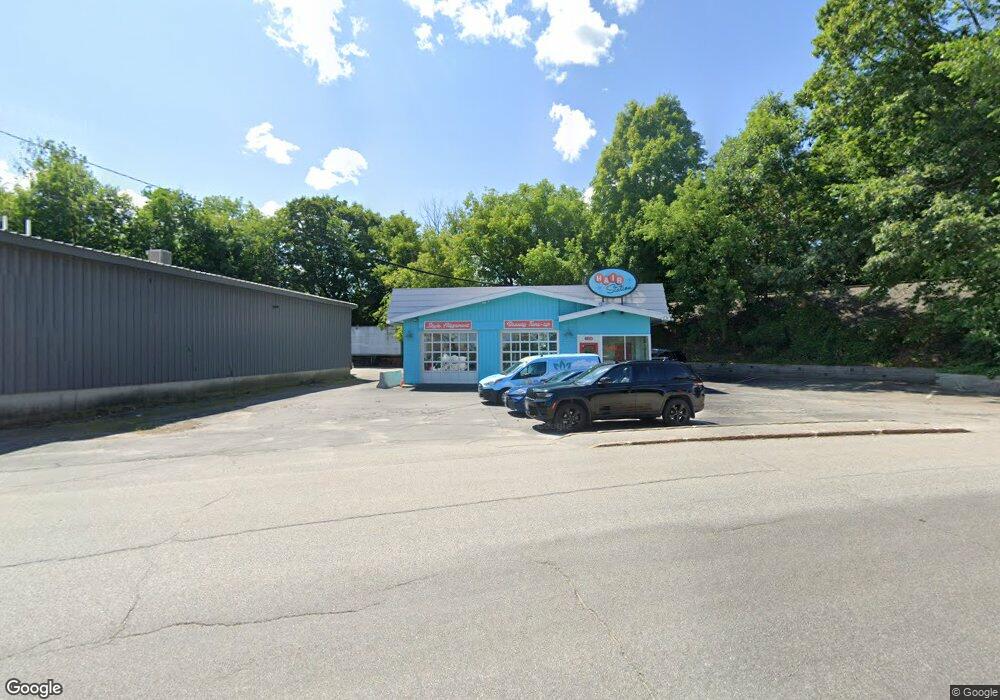 146 Turner St, Auburn, ME 04210 - photo 1