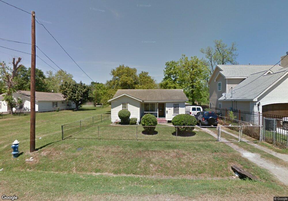 2101 Linder St, Houston, TX 77026 - photo 1