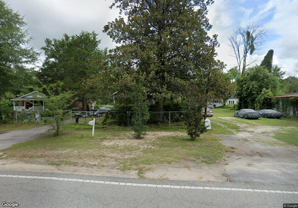 904 Chesnut St, Camden, SC 29020 - photo 1