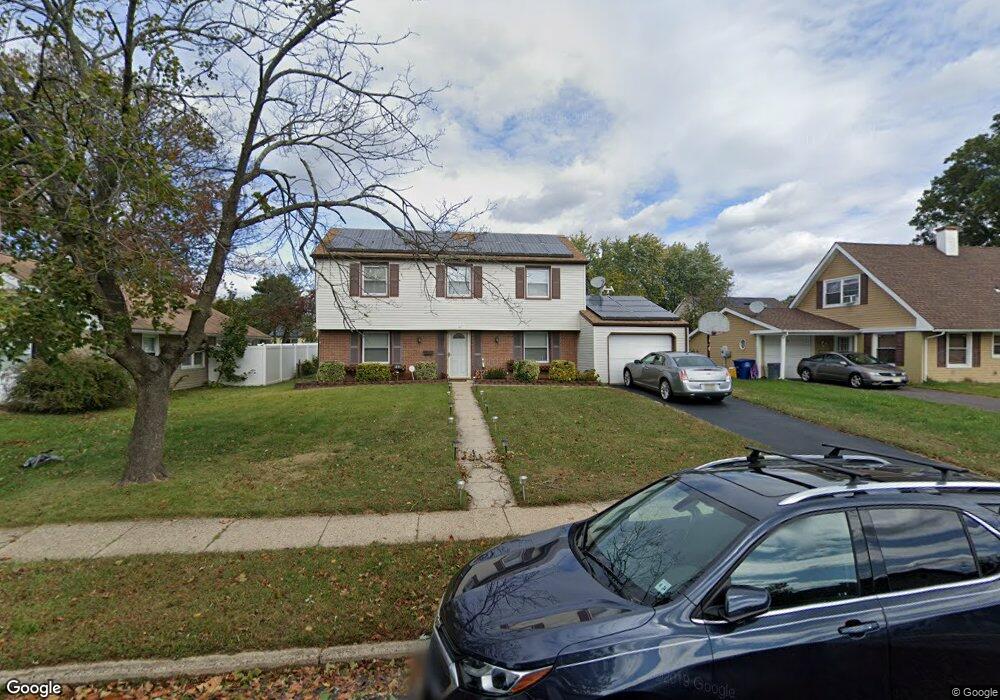 27 Pembrook Ln, Willingboro, NJ 08046 - photo 1