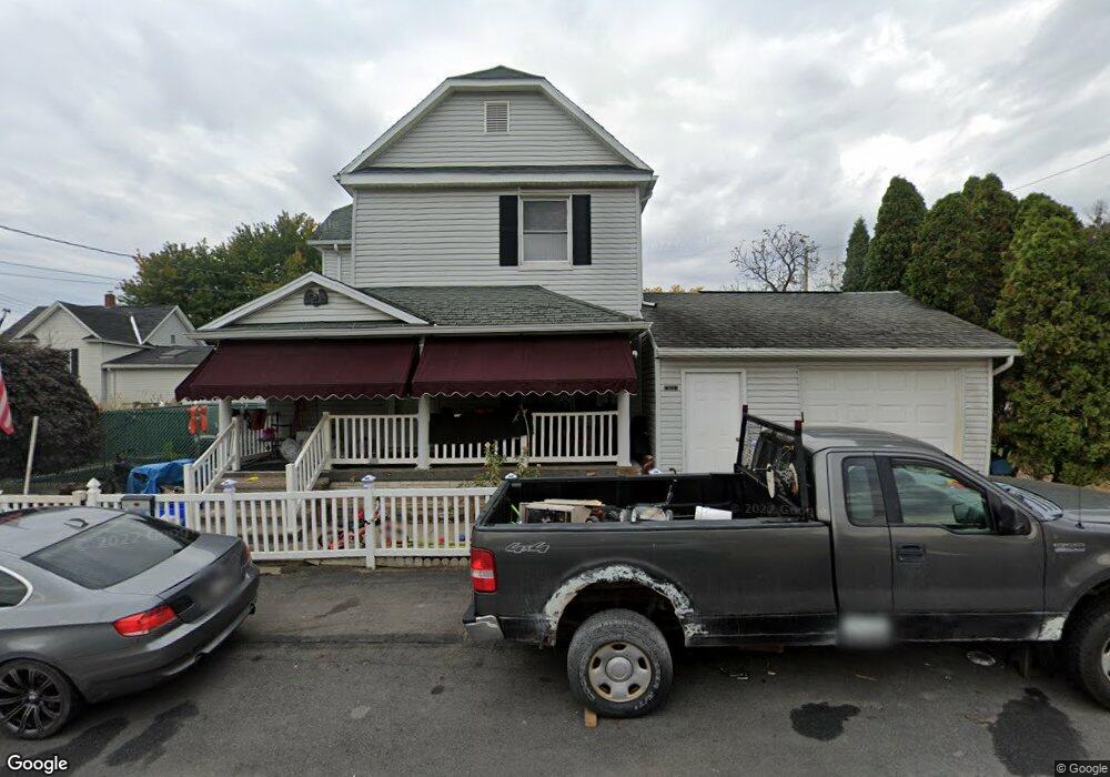 204 Adams Ave, Olyphant, PA 18447 - photo 1