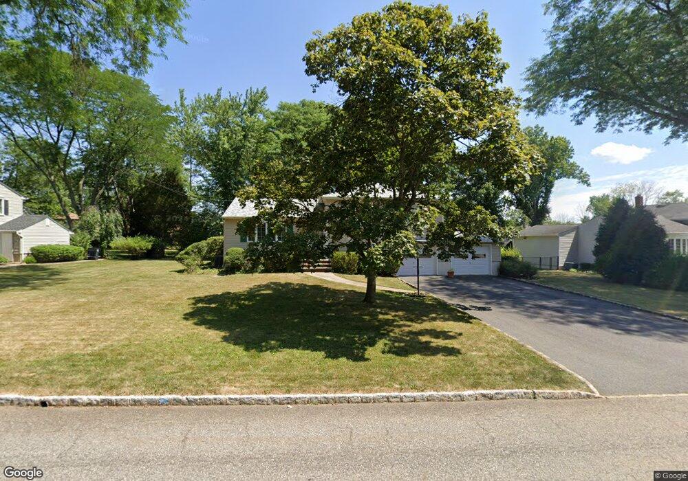 13 Crescent Dr, Whippany, NJ 07981 - photo 1