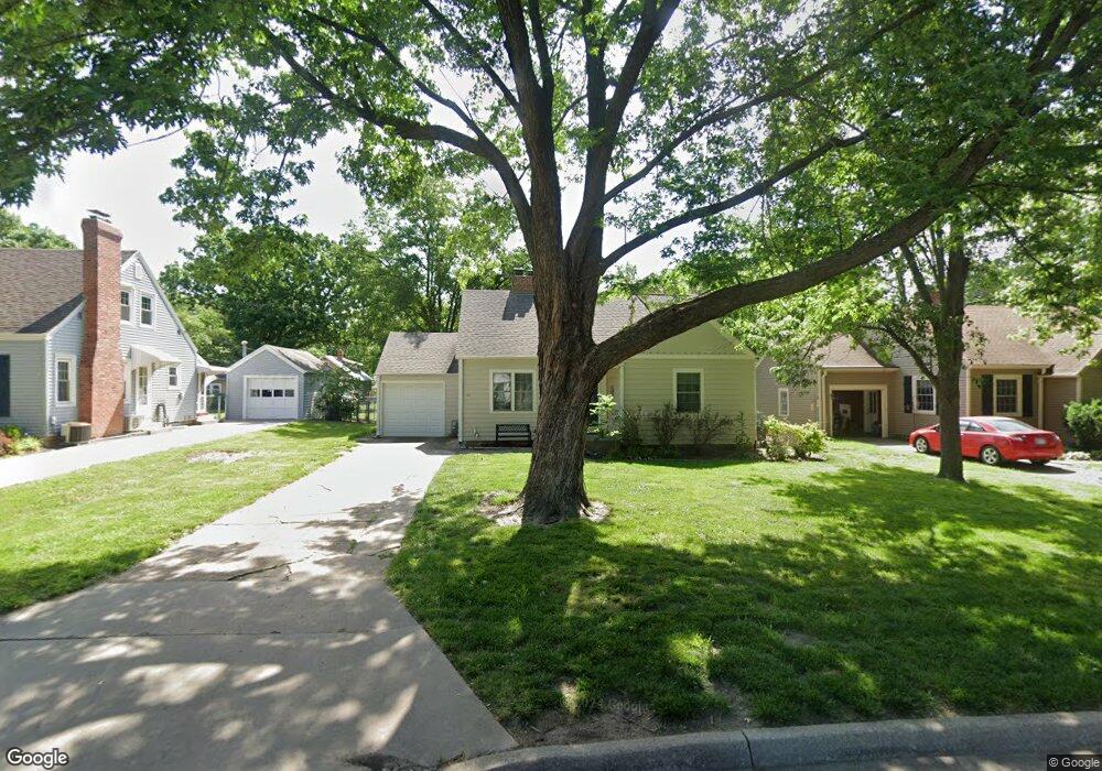 2018 SW Webster Ave, Topeka, KS 66604 - photo 1