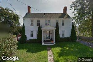 62 Kane St, Portsmouth, NH 03801