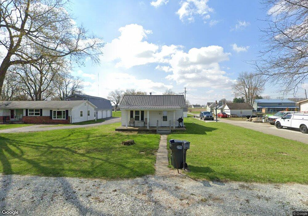 127 W North C St, Elwood, IN 46036 - photo 1