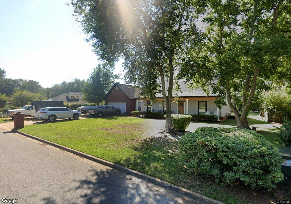 1203 Woodleigh Rd, Dothan, AL 36305 - photo 1