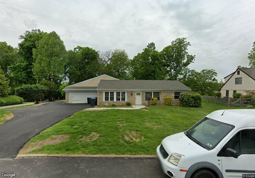 17 W Golf Club Ln, Paoli, PA 19301 - photo 1