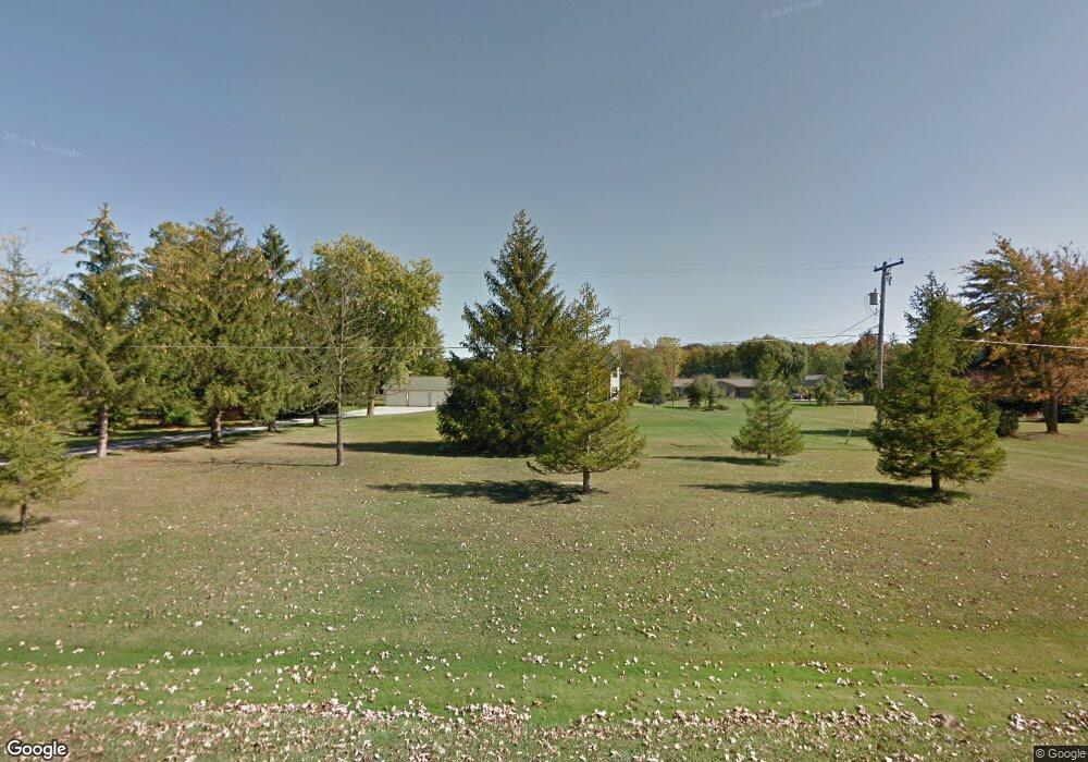 5071 Nichols Rd, Swartz Creek, MI 48473 - photo 1