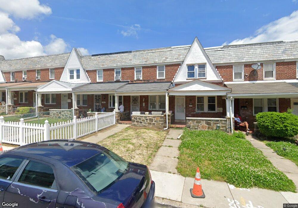 4008 Woodridge Rd, Baltimore, MD 21229 - photo 1