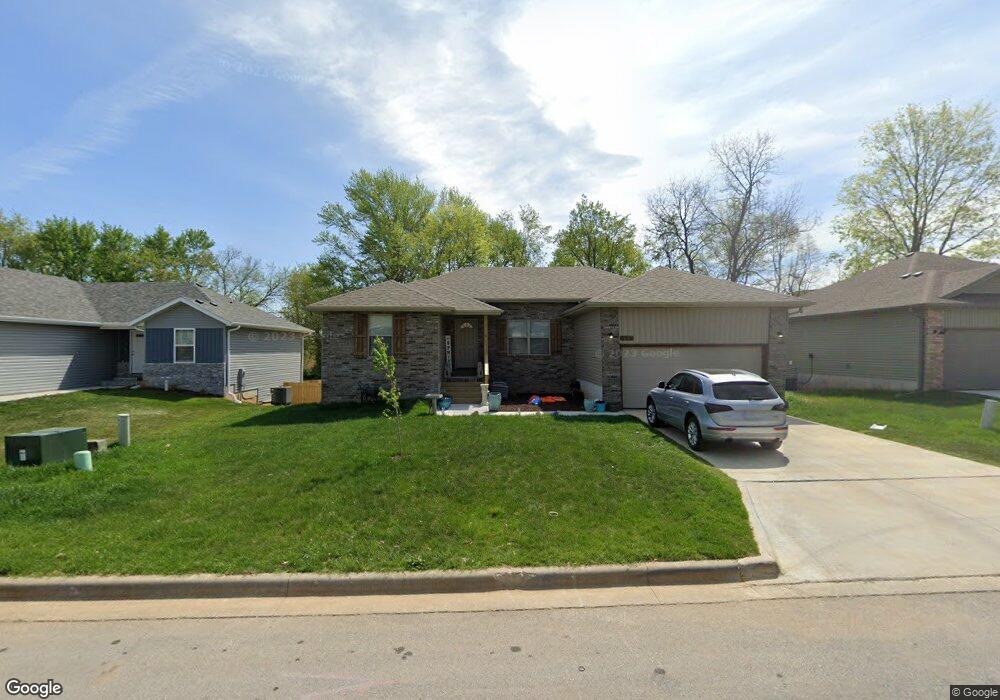 660 S Southgate Dr, Nixa, MO 65714 - photo 1