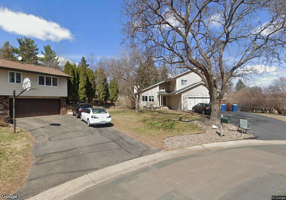 6693 Cardinal Cir, Maple Grove, MN 55369 - photo 1