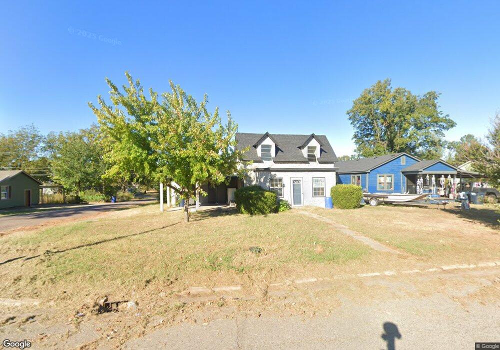 1602 N Park Ave, Shawnee, OK 74804 - photo 1