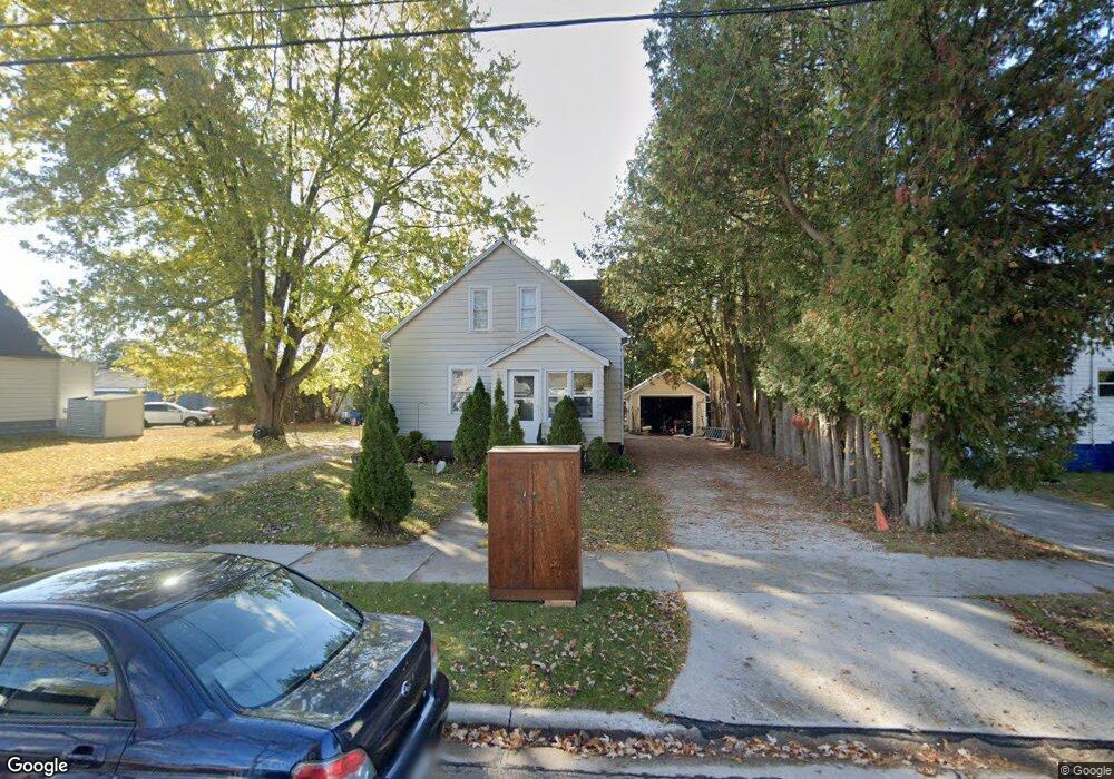 2713 11th St, Two Rivers, WI 54241 - photo 1