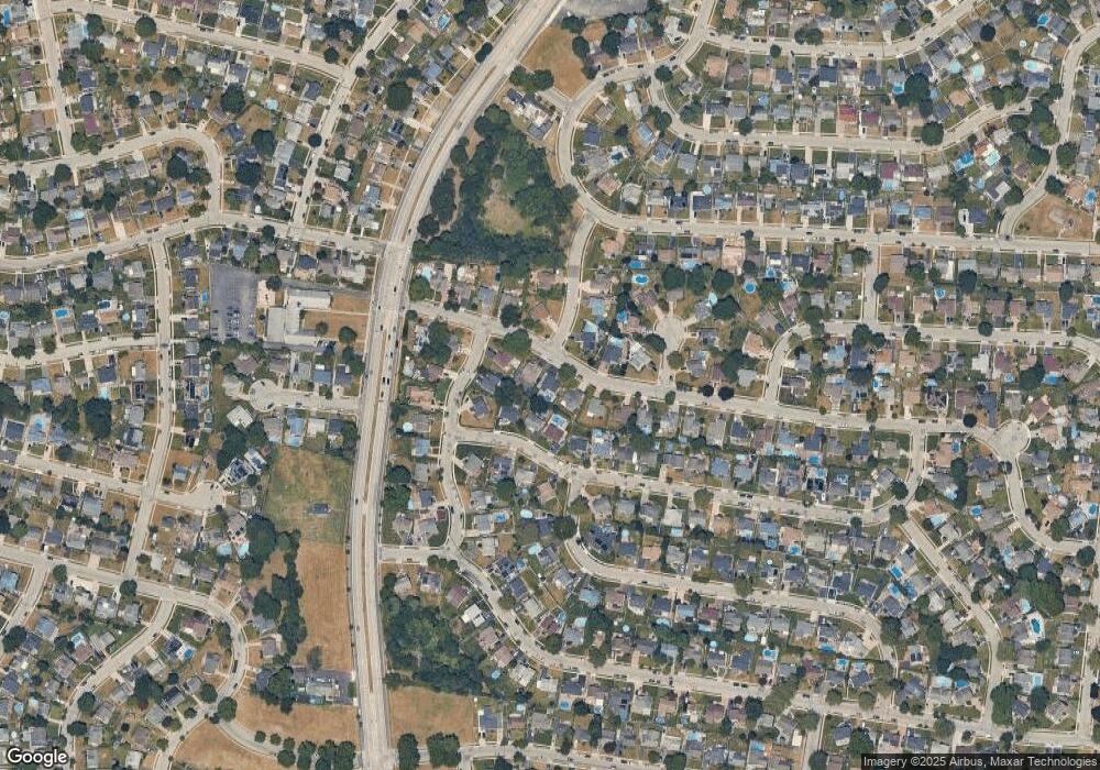 3648 Lynn Ln, Wantagh, NY 11793 - photo 1