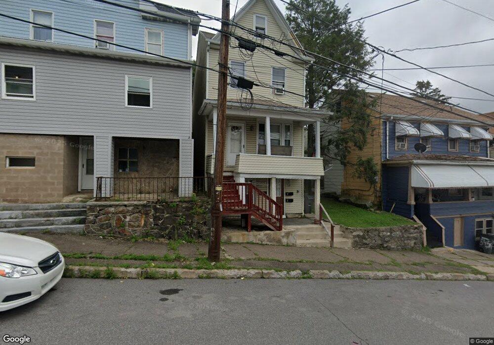 551 Seybert St, Hazleton, PA 18201 - photo 1