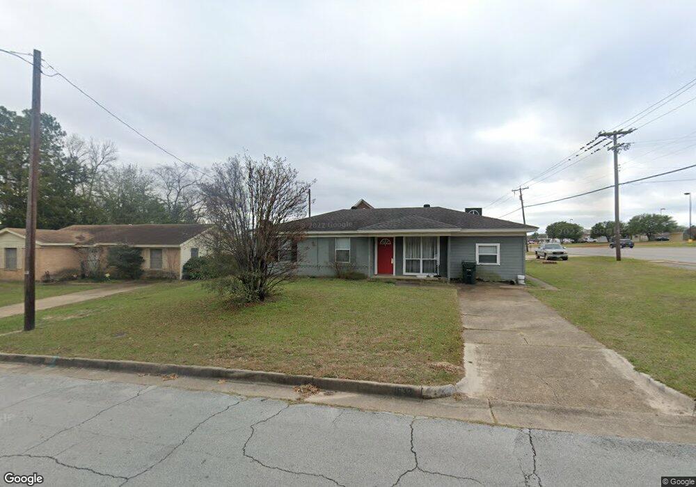 1632 Woodland Hills Dr, Tyler, TX 75701 - photo 1