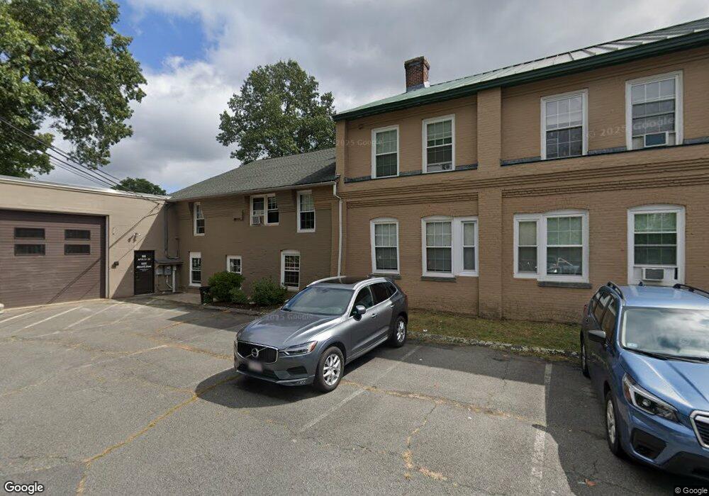 85 N Whitney St unit 2, Amherst, MA 01002 - photo 1