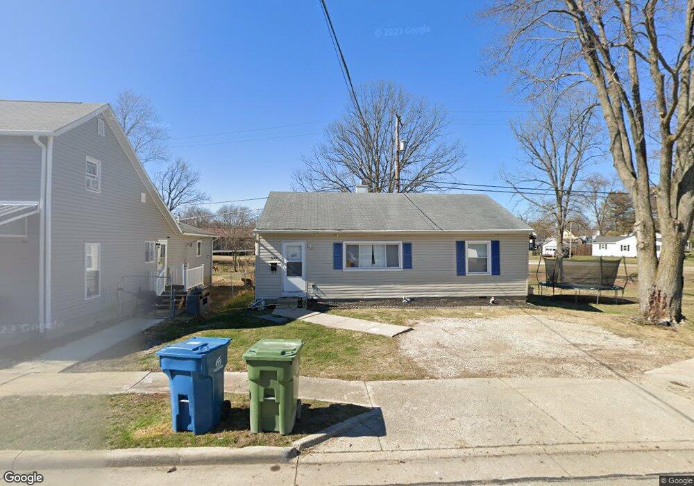 637 Milford Ave, Marysville, OH 43040 - photo 1