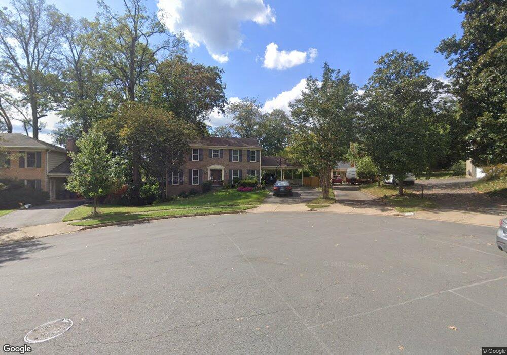 2346 Greenwich St, Falls Church, VA 22046 - photo 1