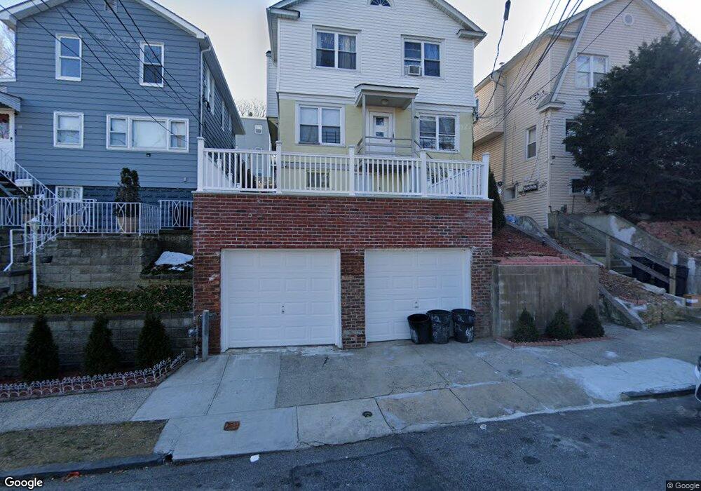 42 S Nichols Ave, Yonkers, NY 10701 - photo 1