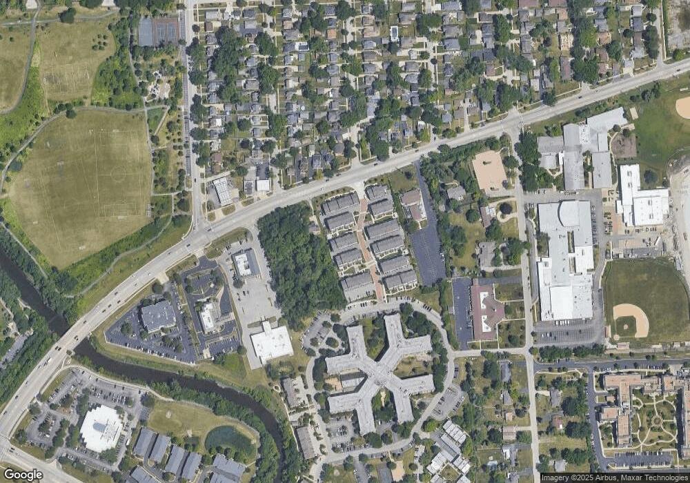 262 W Butterfield Rd, Elmhurst, IL 60126 - photo 1