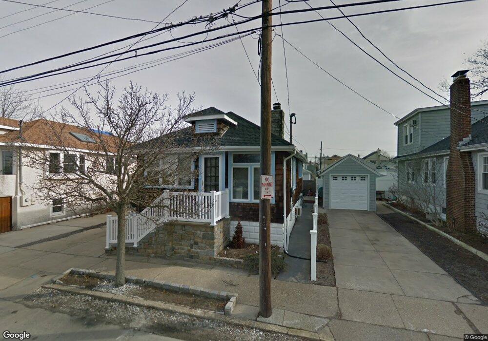 57 Garden City Ave, Point Lookout, NY 11569 - photo 1