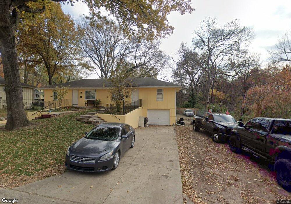 11417 W 55th Terrace, Shawnee, KS 66203 - photo 1