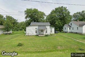 420 N Walnut St, Maroa, IL 61756