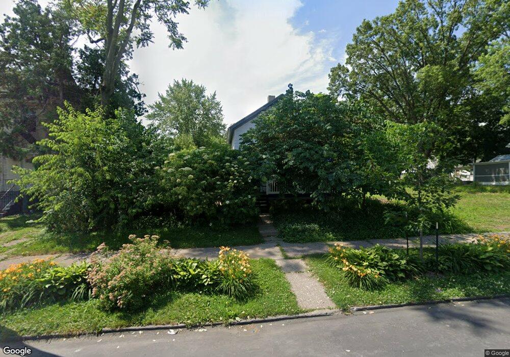 921 E 14th St, Davenport, IA 52803 - photo 1