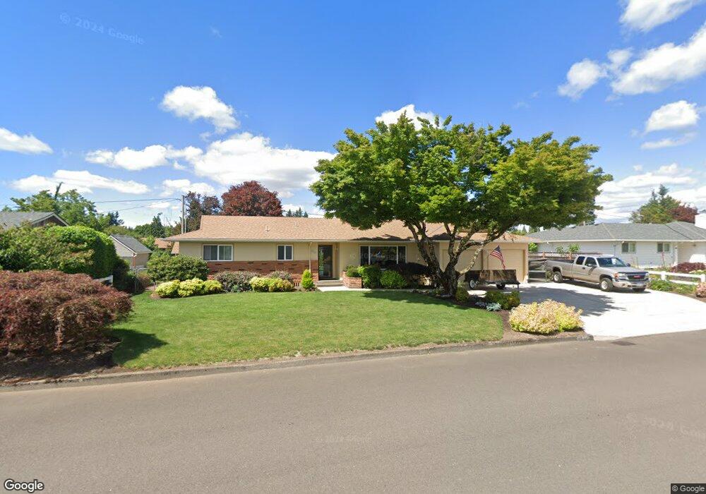 684 NW 12th Ave, Canby, OR 97013 - photo 1