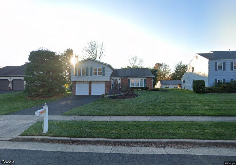 80 Bucks Meadow Ln, Newtown, PA 18940 - photo 1