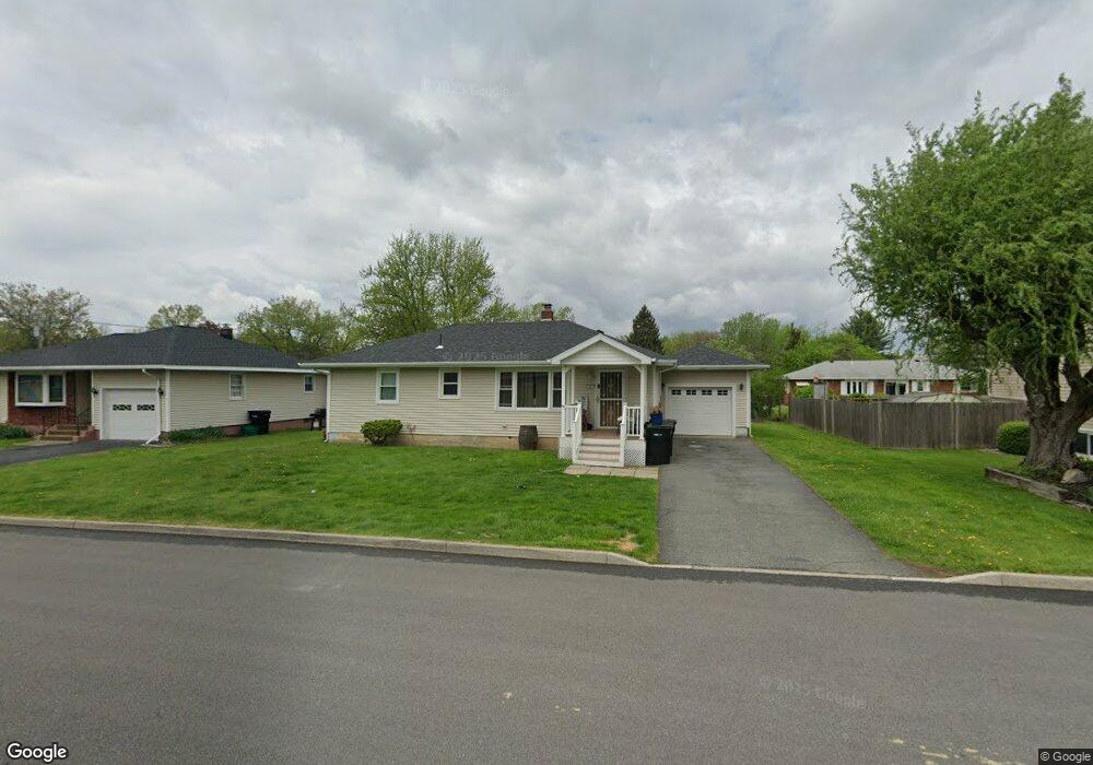 21 Crestwood Ave, Troy, NY 12180 - photo 1