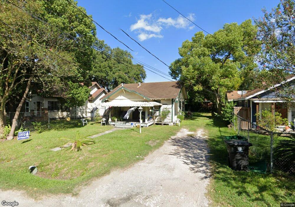 1203 King St, Houston, TX 77022 - photo 1