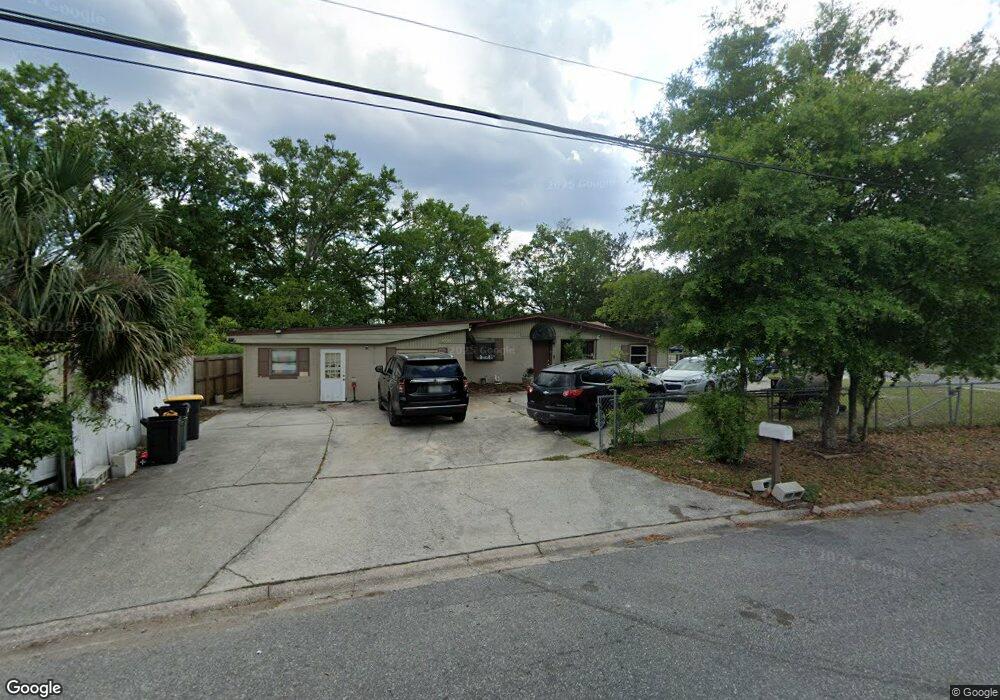 6820 Daughtry Blvd S, Jacksonville, FL 32210 - photo 1