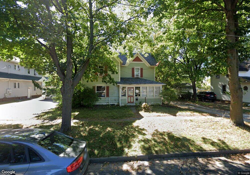 914 6th Ave E, Menomonie, WI 54751 - photo 1