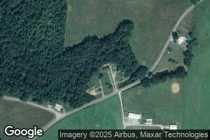 2216 Three Island Rd, Walling, TN 38587