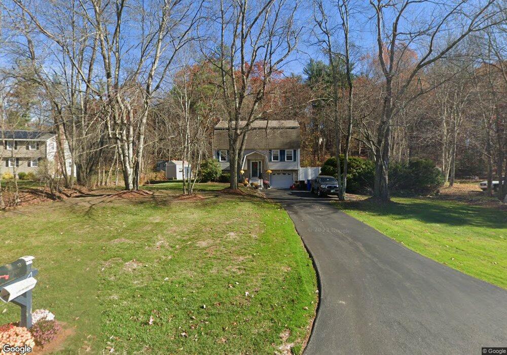 12 Red Deer Rd, Londonderry, NH 03053 - photo 1