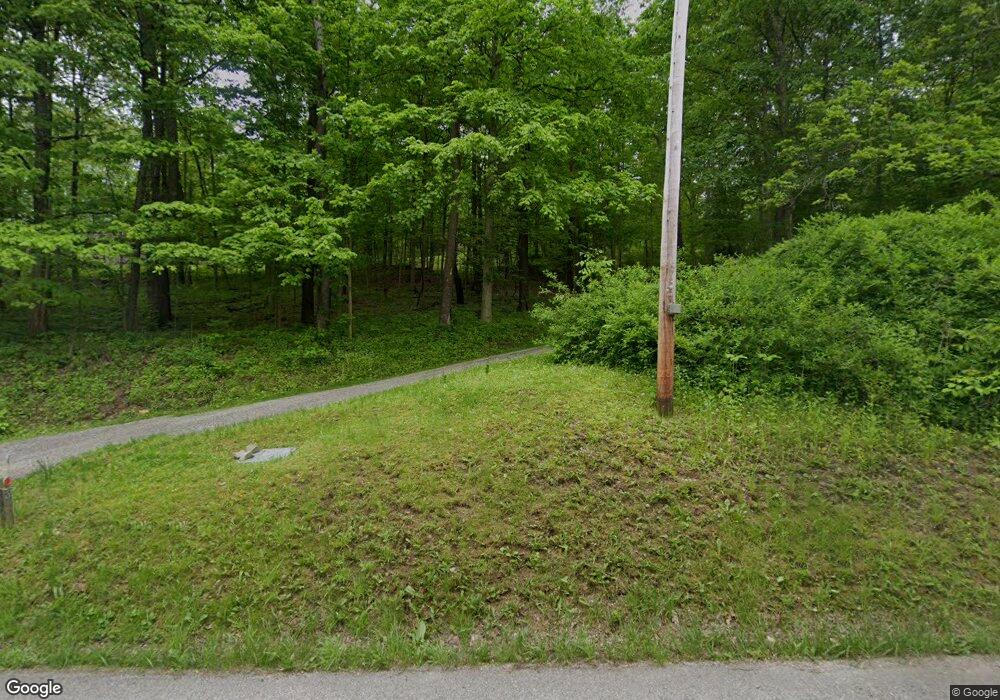 180 Sugar Run Rd, Eighty Four, PA 15330 - photo 1