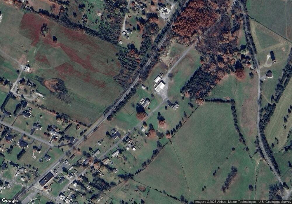 257 Diane Dr, Martinsburg, WV 25404 - photo 1