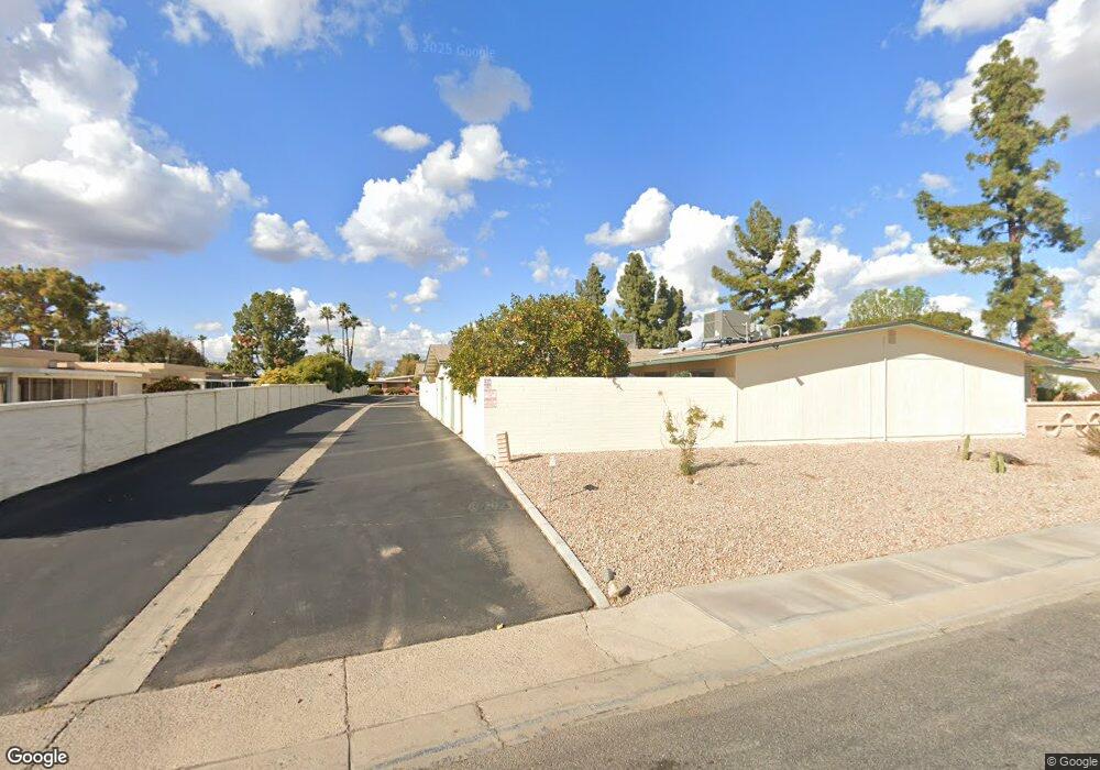 10538 W Highwood Ln, Sun City, AZ 85373 - photo 1