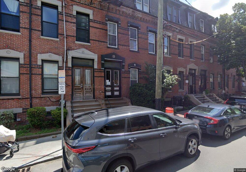 32 Pearl St, Cambridge, MA 02139 - photo 1